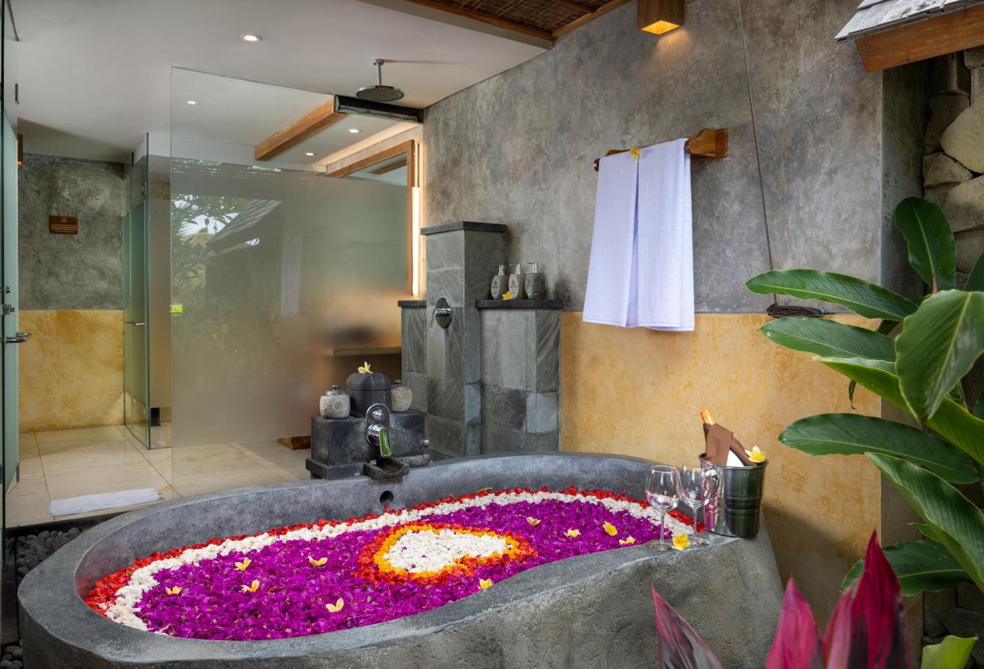 Wana Bucu Villas By Pramana Villas Ουμπούντ Εξωτερικό φωτογραφία
